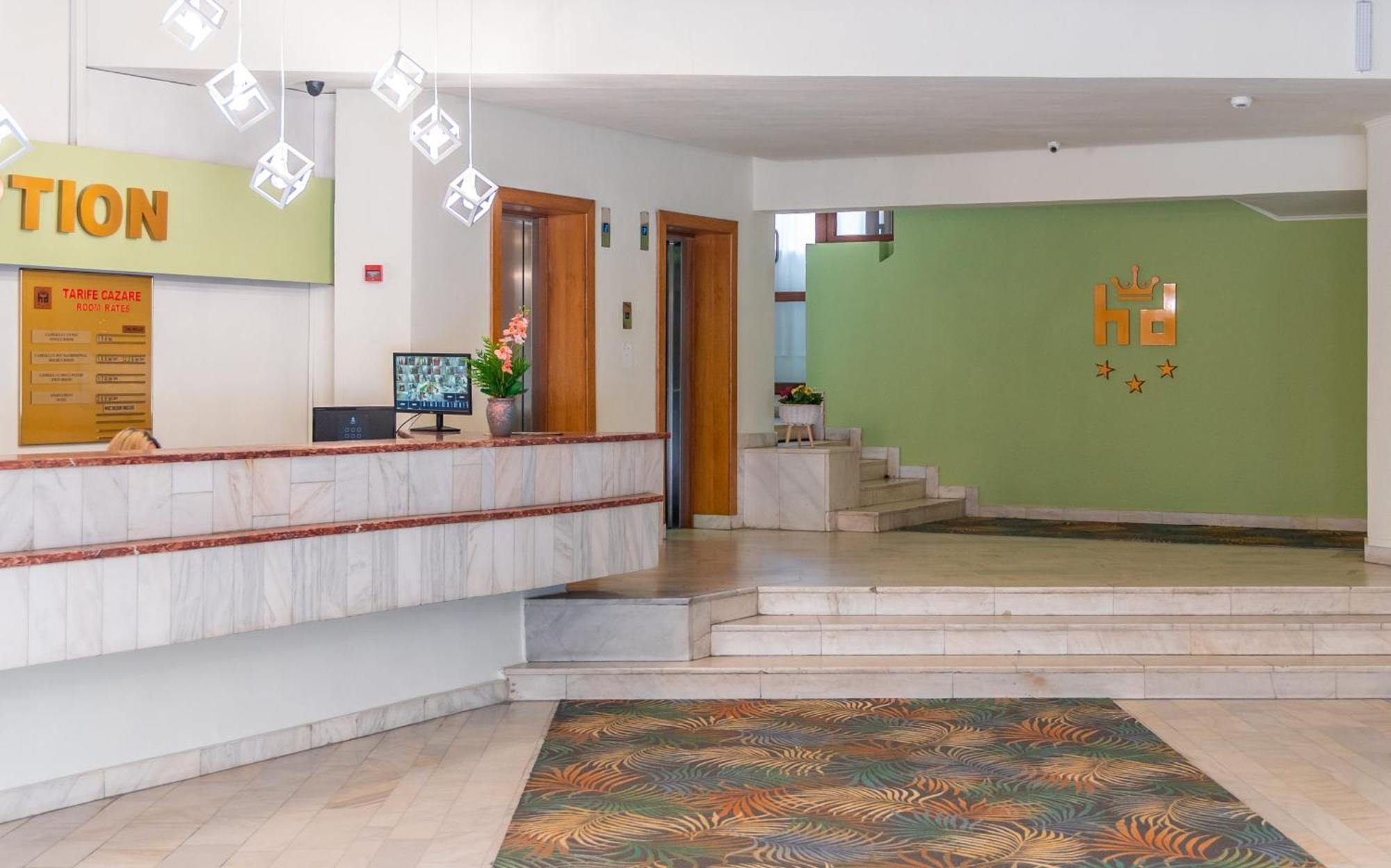 Hotel Dambovita Тырговиште Экстерьер фото