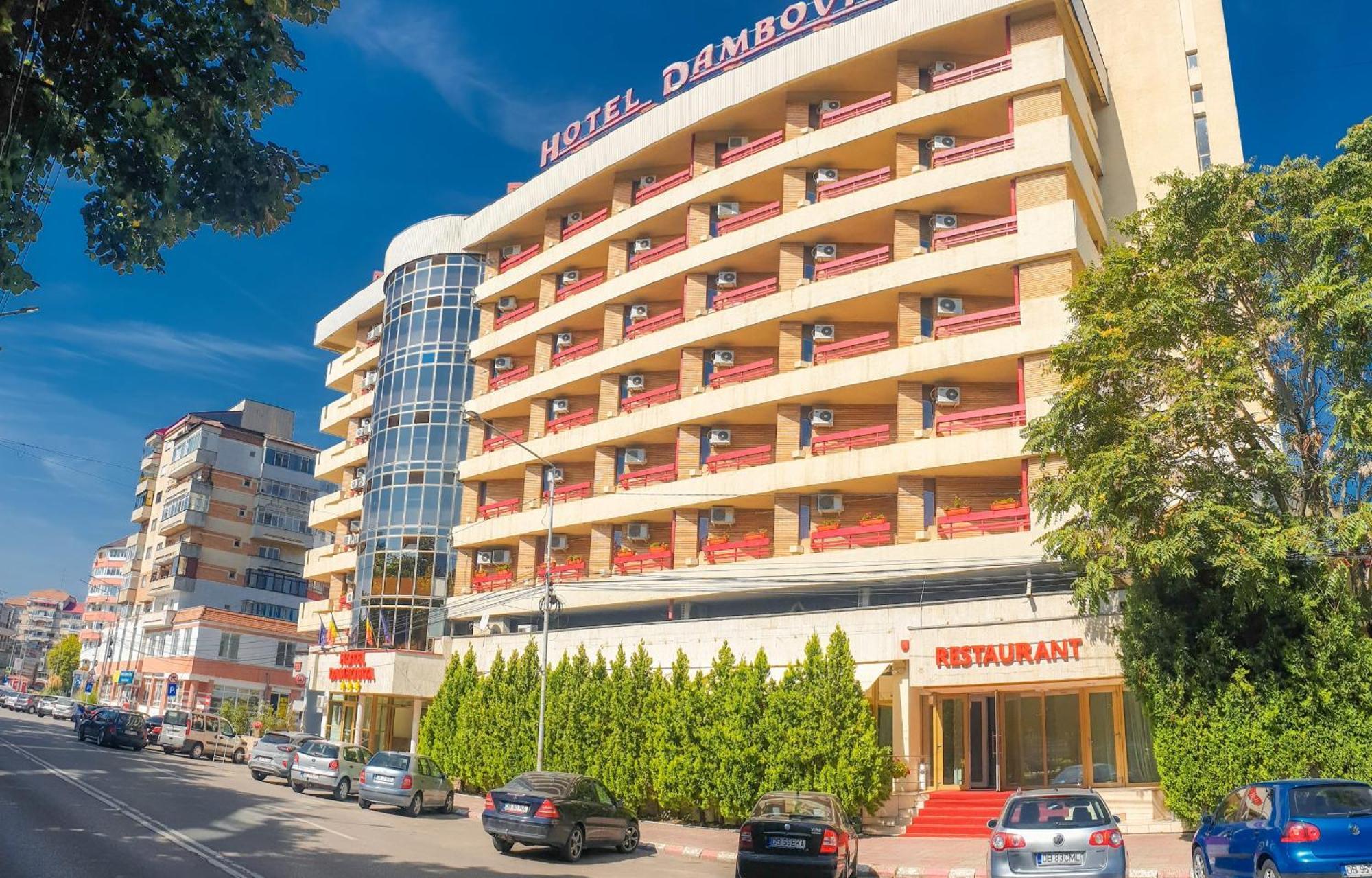 Hotel Dambovita Тырговиште Экстерьер фото